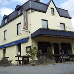 Le Clos Du Pere Finet
