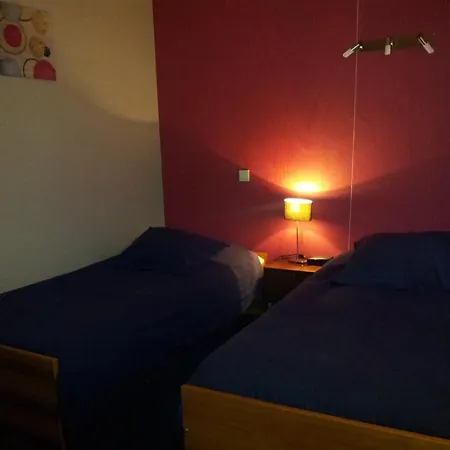 Le Clos Du Pere Finet Alojamento de Acomodação e Pequeno-almoço Halma